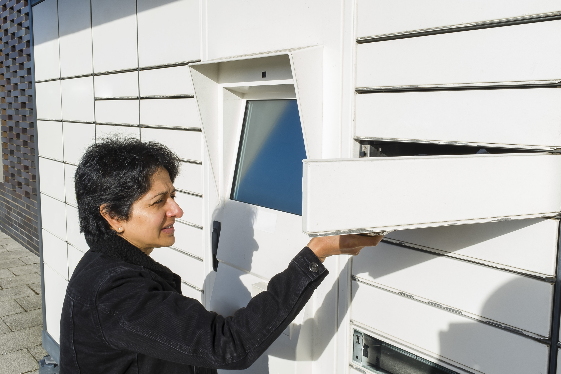 Automated Lockers